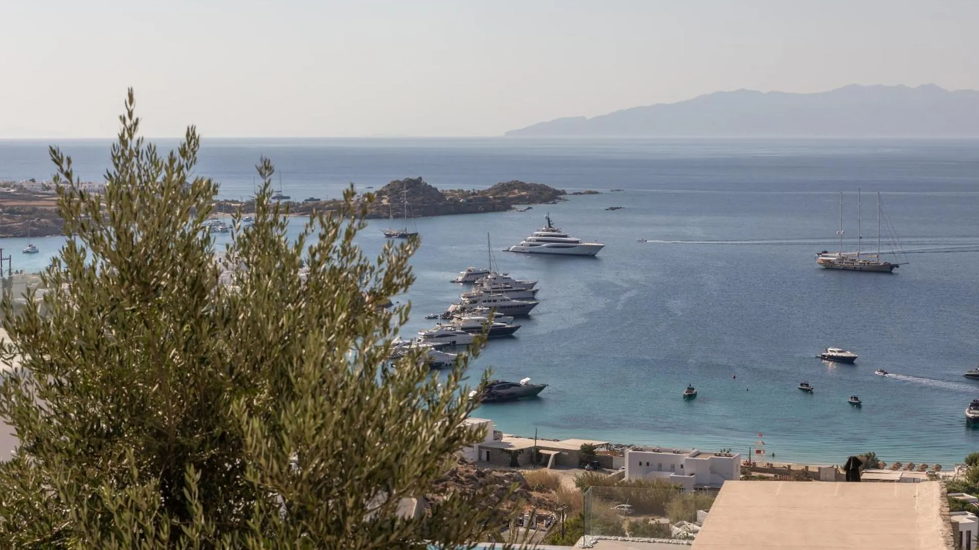 Calma Suites Mykonos Psarrou